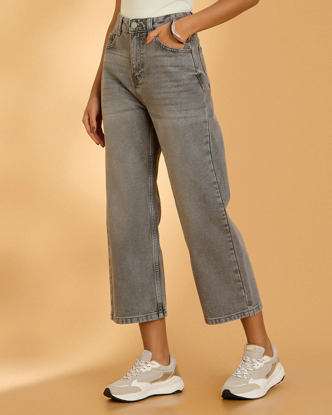 Women Jeans 11